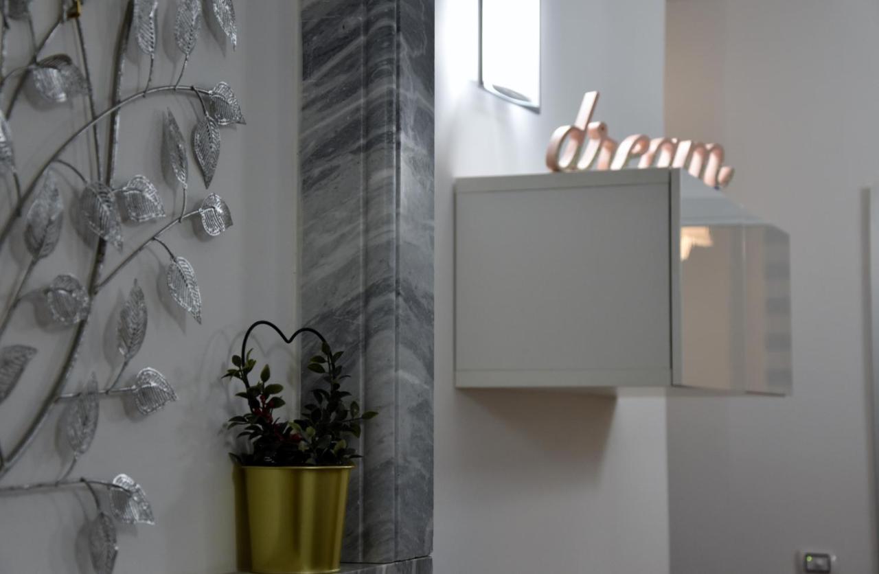 E - Rent And Le Nel Corso - Adults Only Gasthuis 2*